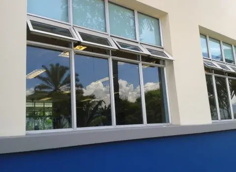 2-ventanas-alumini-linea-modena